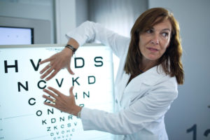 Carolina Camino oftalmóloga